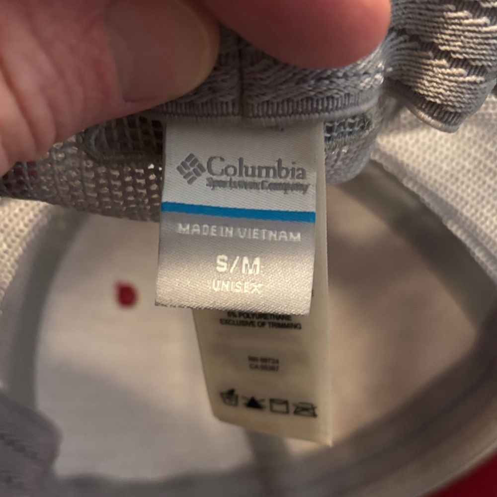 Columbia PFG Crimson Red Cap - Picture 3 of 5